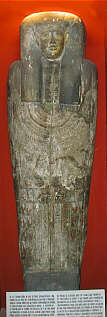 Tapa de sarcófago de la momia egipcia