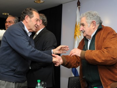 Mujica y Macadar