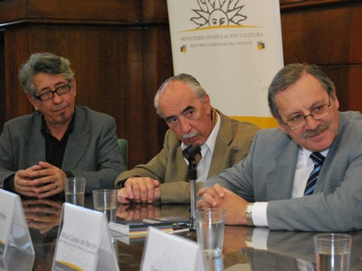 Carlos Liscano Director de la Biblioteca Nacional
